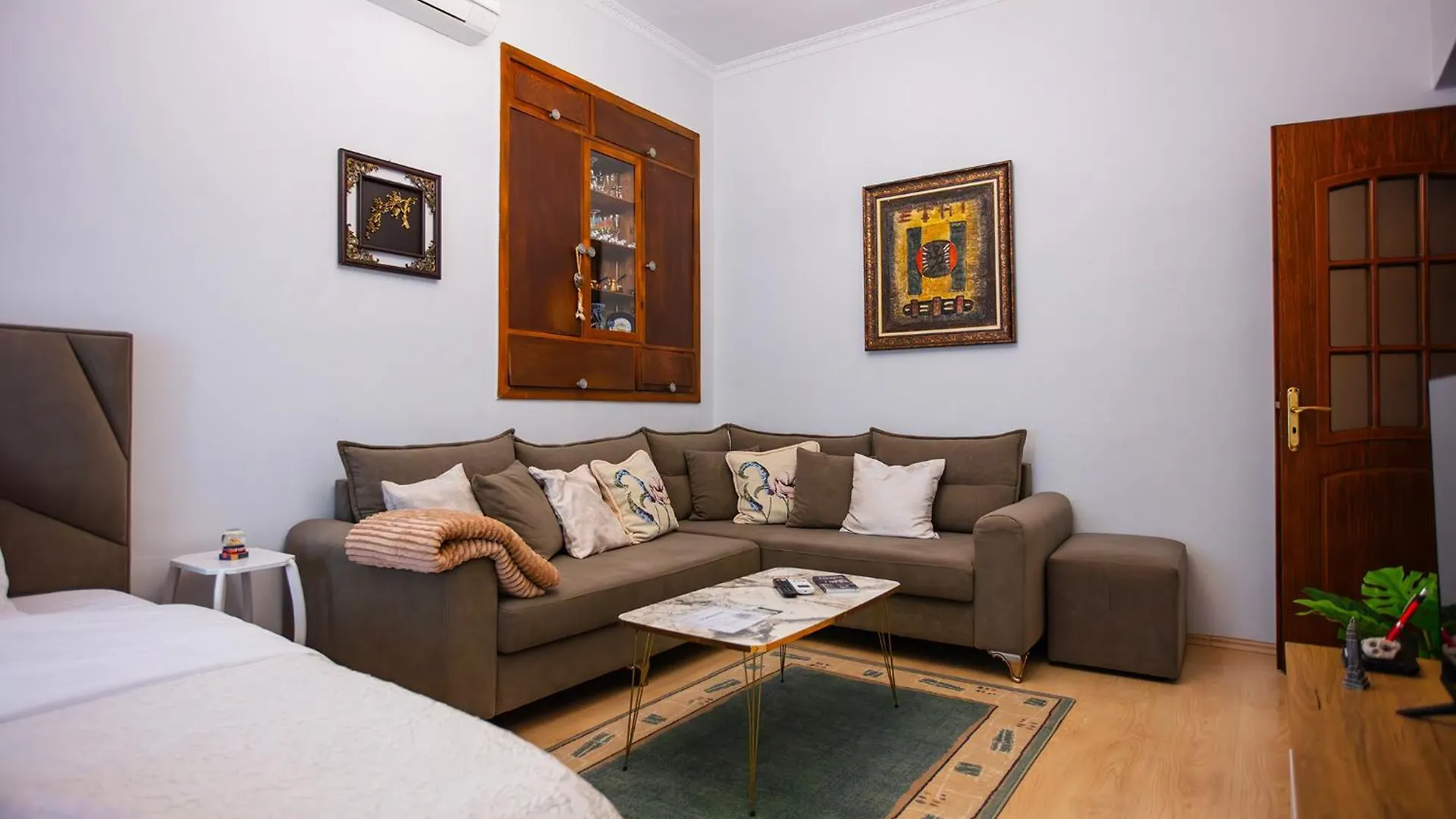 Tirana Center Apartment - Zogu I Boulevard Albanie