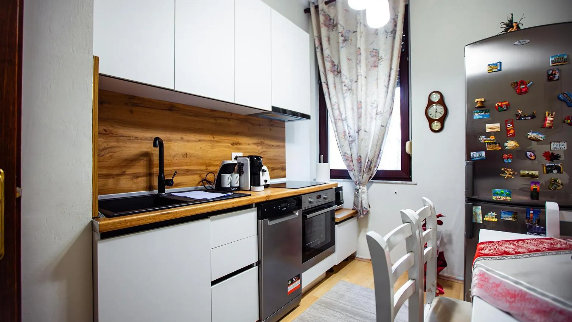 Tirana Center Apartment - Zogu I Boulevard Albanie
